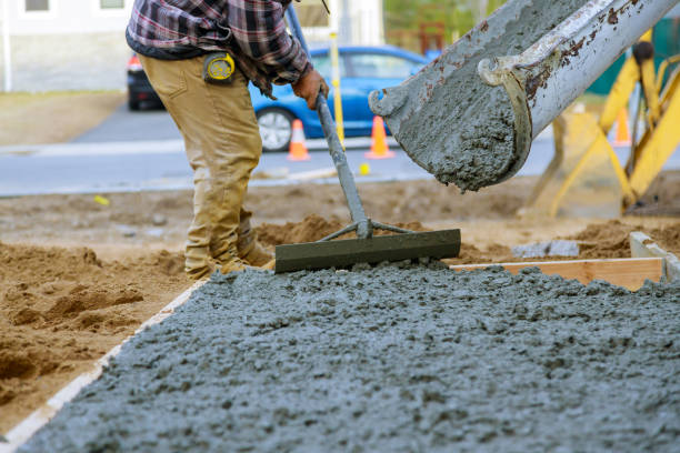Best Concrete Walkway Installation  in Rio Del Mar, CA